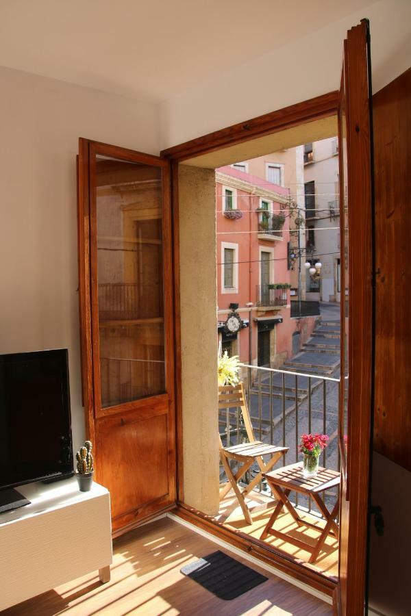 Apartamento En Plaza Sedassos Centro Historico Tarragona Zewnętrze zdjęcie