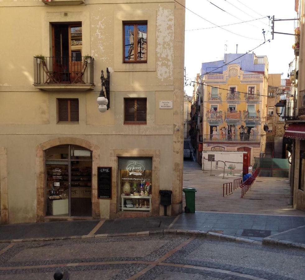 Apartamento En Plaza Sedassos Centro Historico Tarragona Zewnętrze zdjęcie
