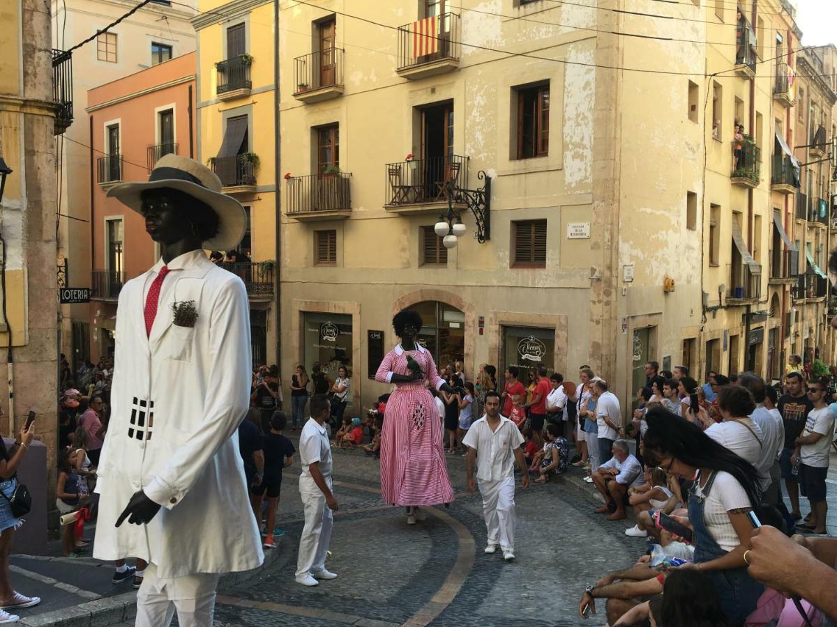 Apartamento En Plaza Sedassos Centro Historico Tarragona Zewnętrze zdjęcie